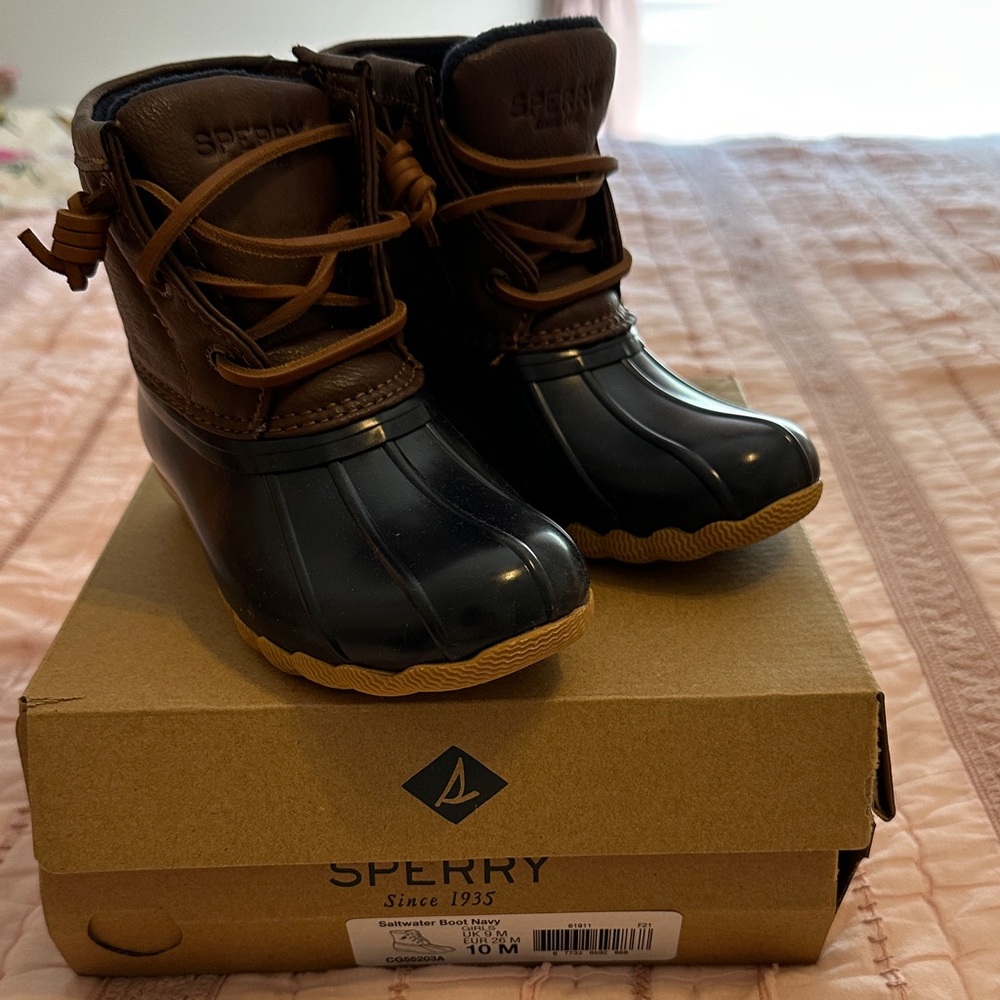 Sperry Kids Rain Boots - Black and Brown